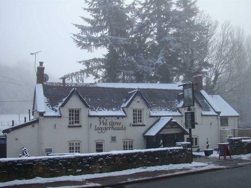 Hotel We Three Loggerheads Gwernymynydd Exteriér fotografie